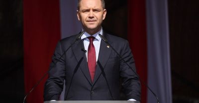 Nawrocki na opłaty za kawalerkę pożyczył w 2010 r. Jerzemu Ż. 12 tys. zł na 20 proc.