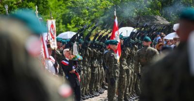 Obchody 80. rocznicy Obławy Augustowskiej w Gibach przy Wzgórzu Krzyży